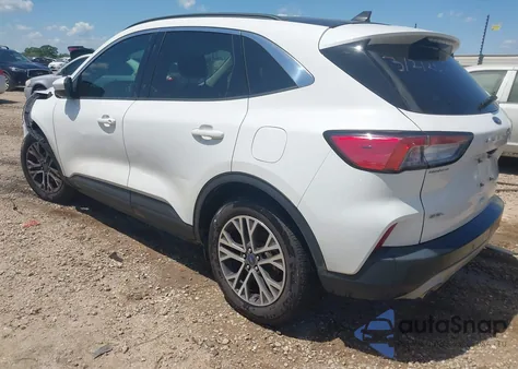 2021 Ford Escape Sel z USA, uszkodzony, nr VIN 1FMCU0H6XMUB09537